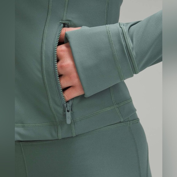 Lululemon Cropped Define Zip-Up Workout Yoga Jacket Nulu Medium Forest Green 8 - Picture 9 of 10